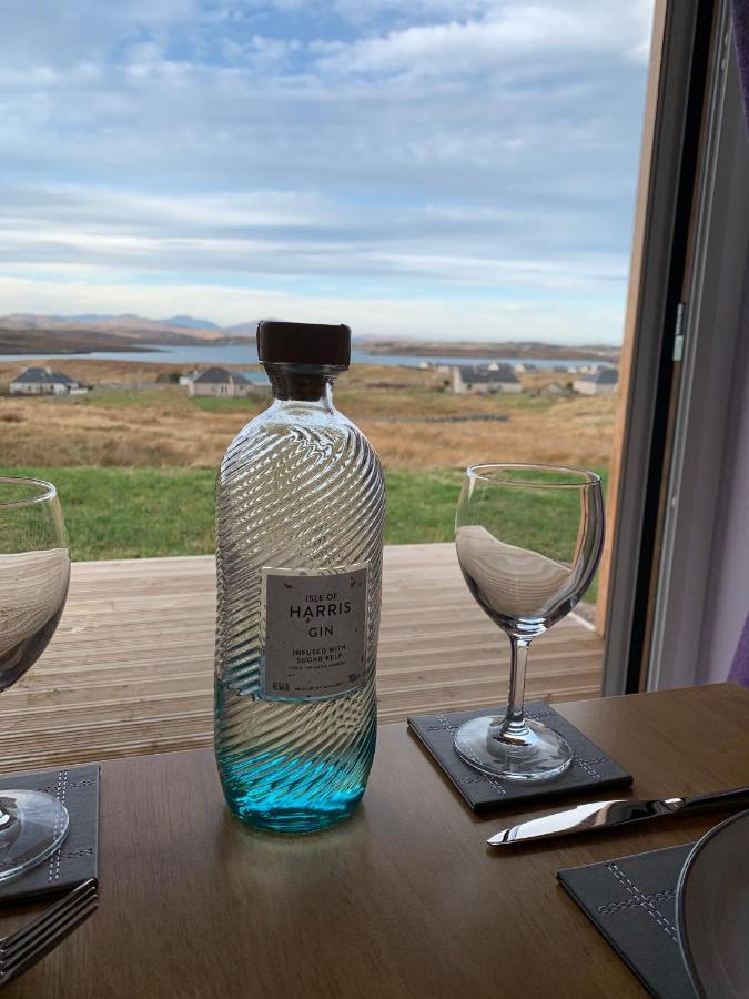 Hebridean Holiday Cabins Breasclete Eksteriør bilde